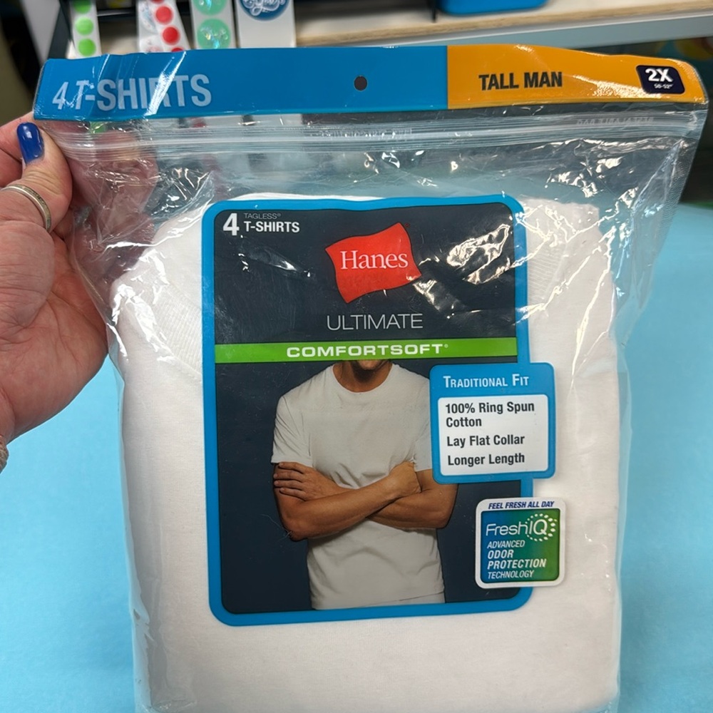 Men’s Hanes 4 pack White Tees, size 2XL Tall